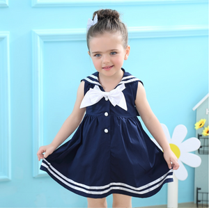 Kleinkind Mädchen stilvolle maritime Kleid
